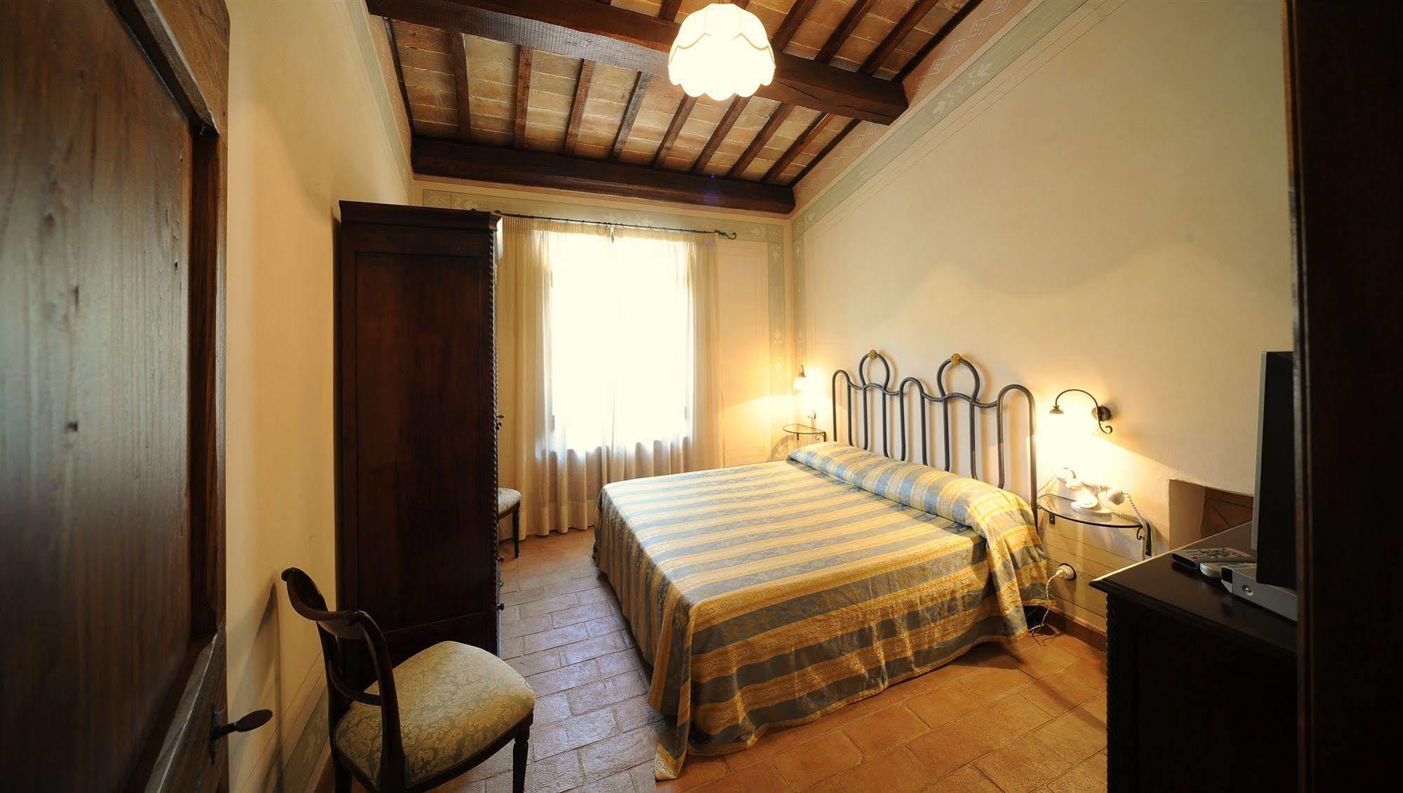 Antico Casale Urbani Casa de hóspedes Scheggino Exterior foto